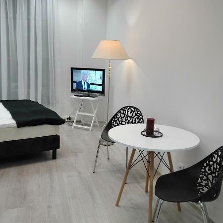 Vabank Apartamenty W Centrum Zielona Góra Buitenkant foto