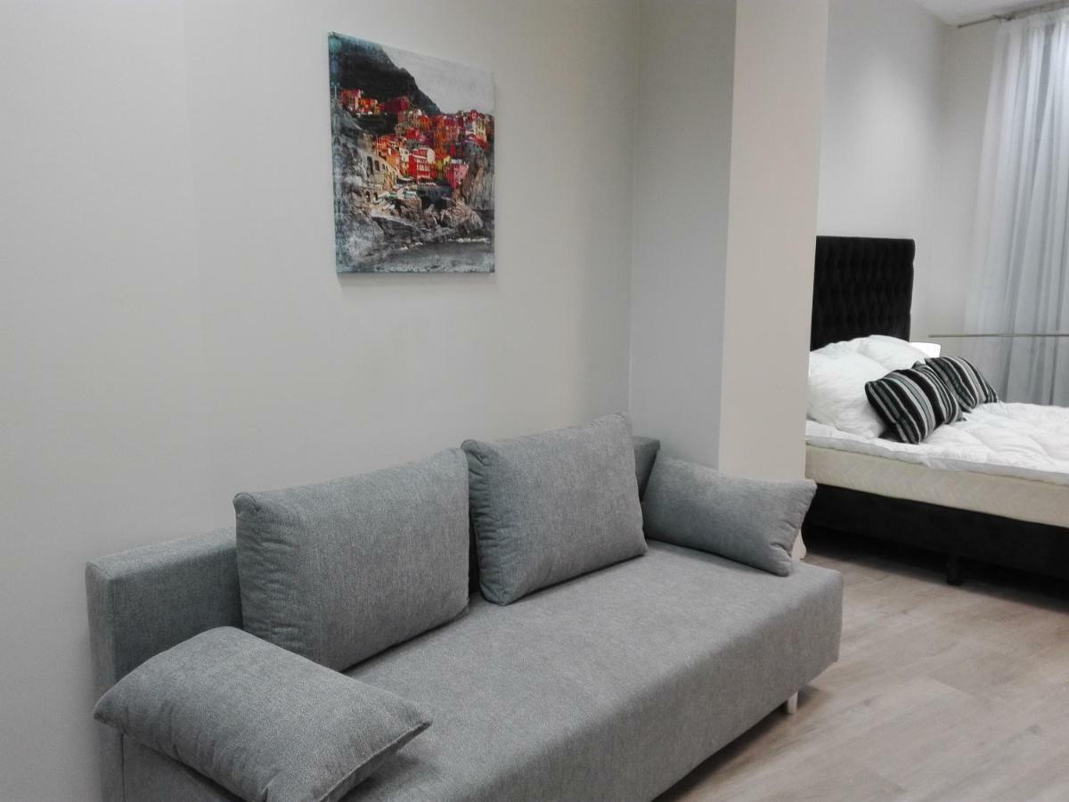 Vabank Apartamenty W Centrum Zielona Góra Buitenkant foto